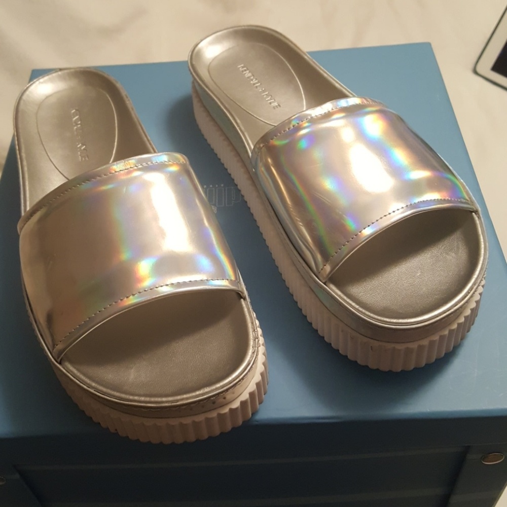 Kendall & Kylie Isla Platform Slides